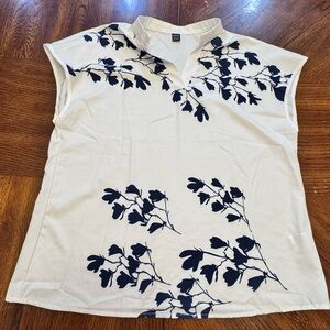 SHEIN Elegant white  and Blue Leaf Print Blouse